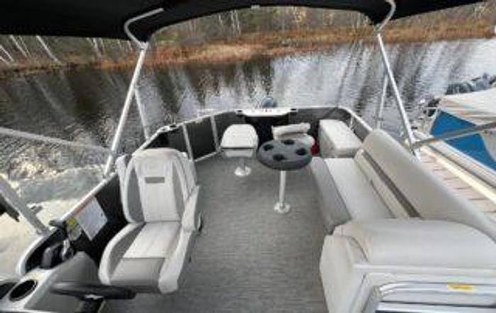 Used 2023 Sweetwater Xperience Fishing 2086FX