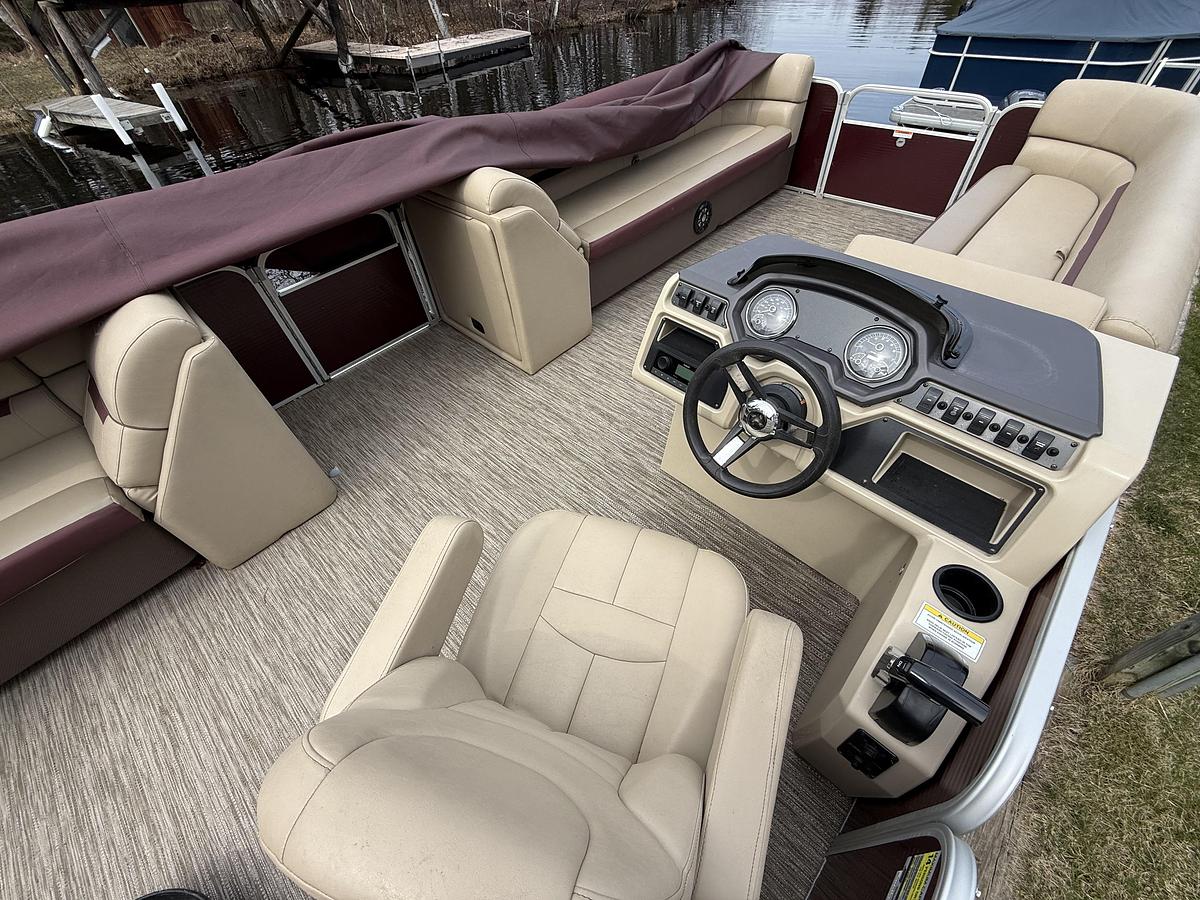 Used 2022 Sweetwater Cruising 70hp Yamaha