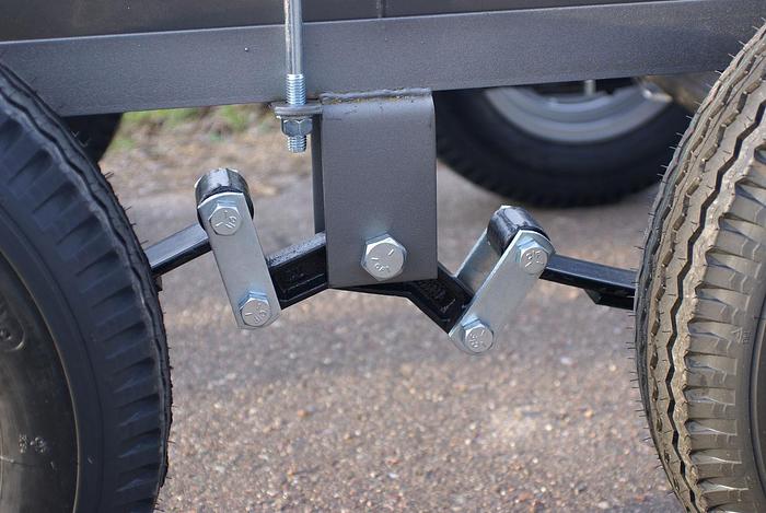 Trophy HD Pontoon Trailer