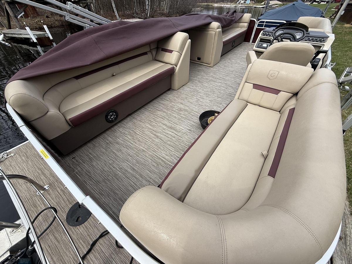 Used 2022 Sweetwater Cruising 70hp Yamaha