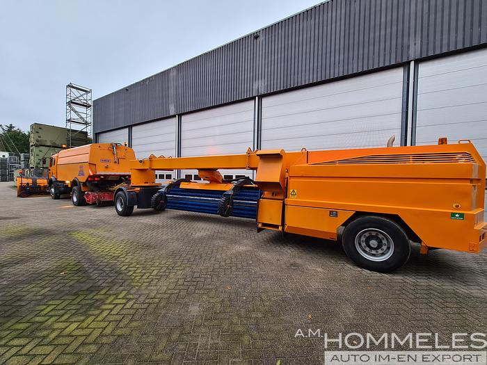 Used 2002 Overaasen RS 200