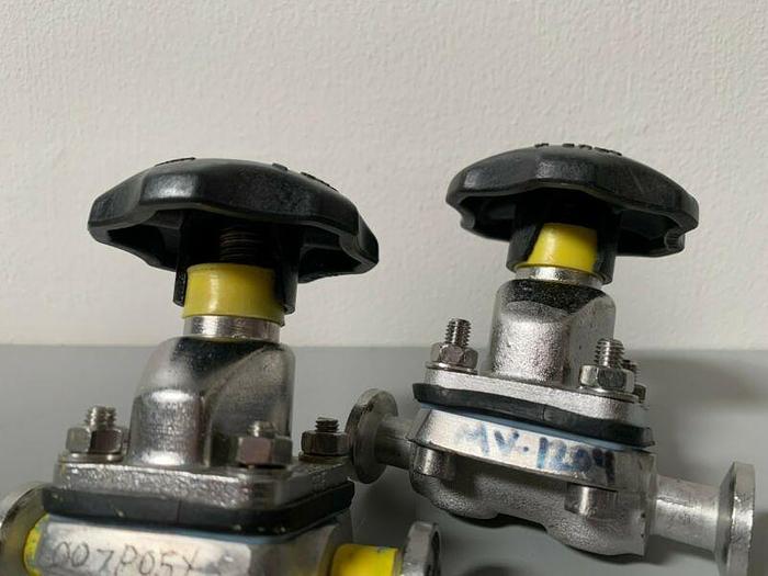 Used Lot of 2 - Crane-Saunders Stainless Steel 3/4" Diaphragm Valves