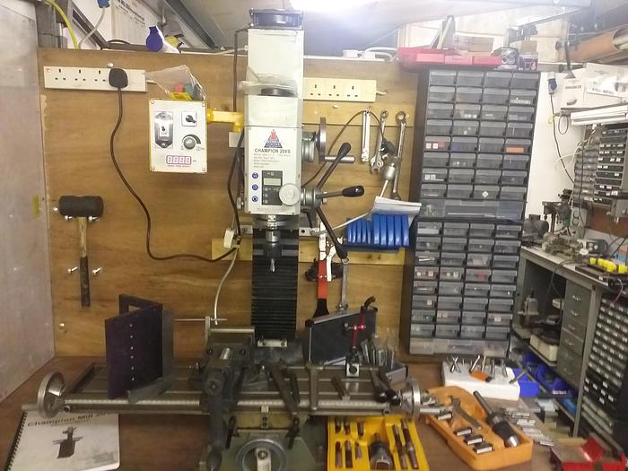 Used 2005 Chester Champion 20VS Mill/Drill