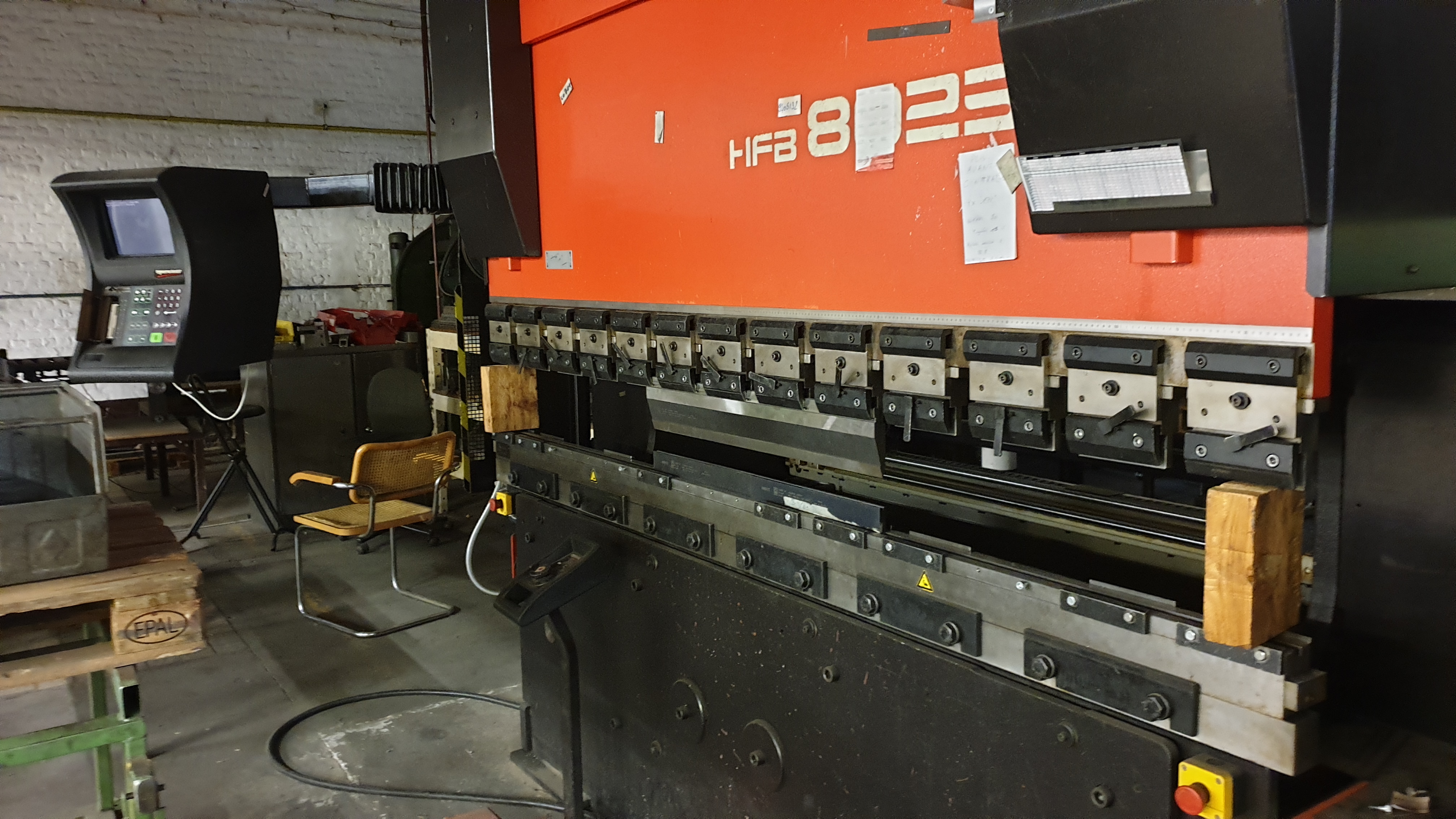 Gebruikt AMADA PROMECAM HFB 8025