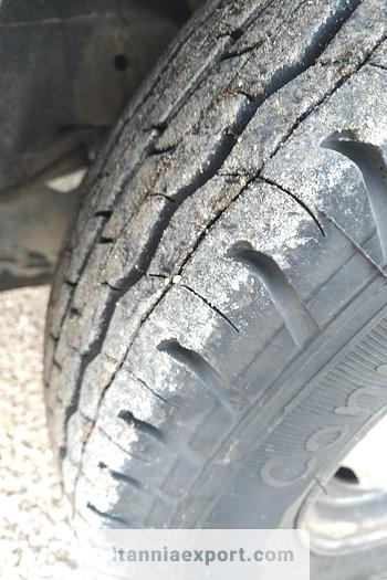 Used 1991 MAZDA E2200 9 seats minibus