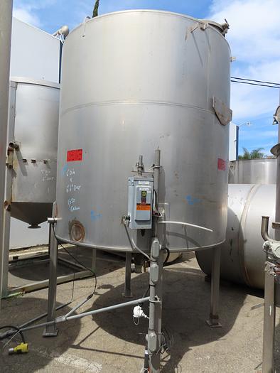 Used 1,350 Gallon Vertical Stainless Steel Tank