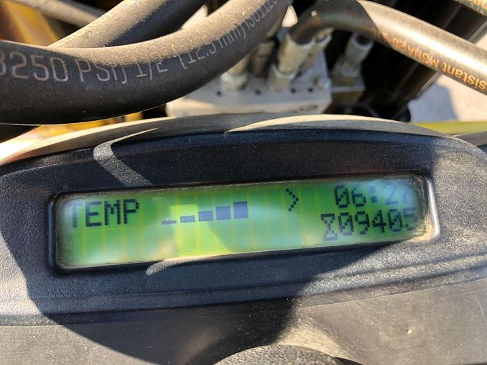 Used 12,000 POUND HYSTER ROLL CLAMP TRUCK MODEL S120FTPRS W/ 60" CLAMP MFG. 2013