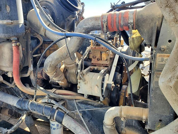 Used Peterbilt w/ Supreme 900T Vertical Feed Box - Allison Transmission