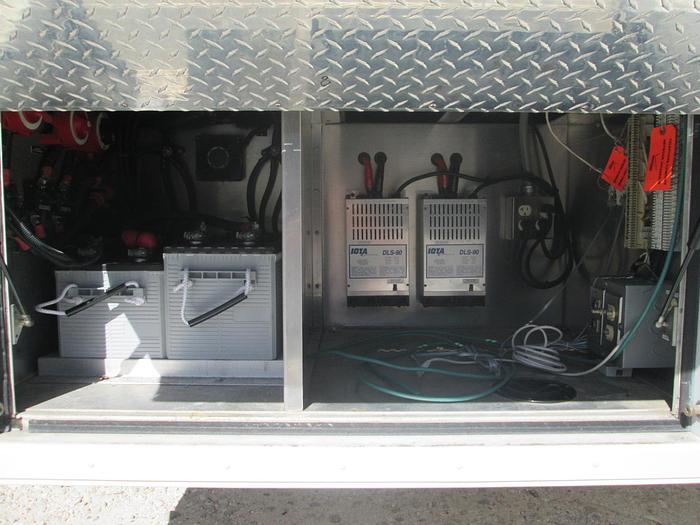 Used 2005 Farber Specialty Command Center Trailer