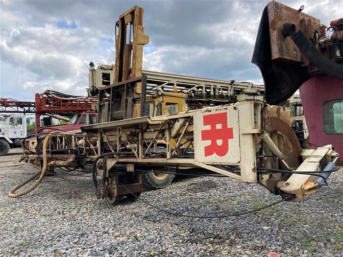 Used 2000 Ingersoll-Rand T3W Drill Rig