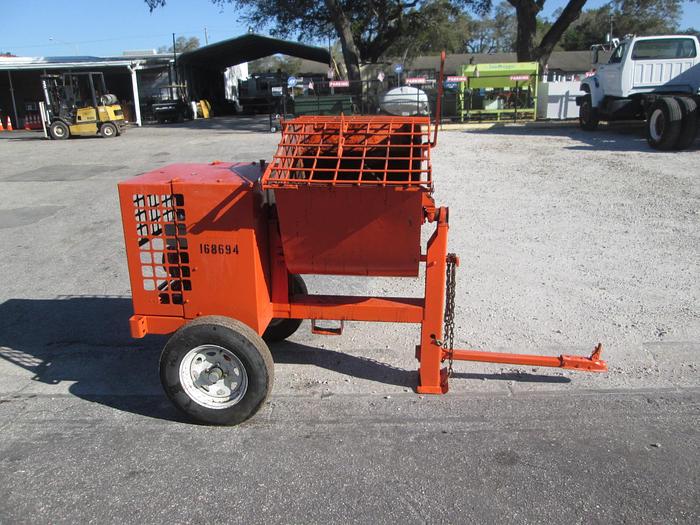 Used Towable EZG Mortar-Concrete Mixer