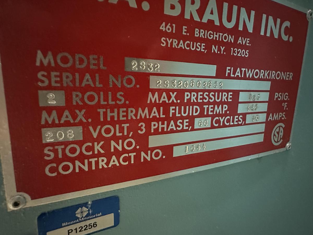 Used 2002 BRAUN 2 ROLL STEAM IRONER