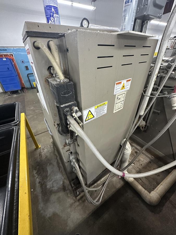 Used 2006 MILNOR 3002V6J2