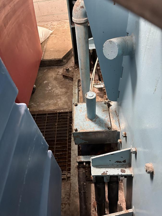 Used 2002 BRAUN 400NTDP-2