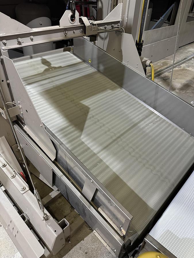 Used 2016 MILNOR COSHQ112 SHUTTLE 