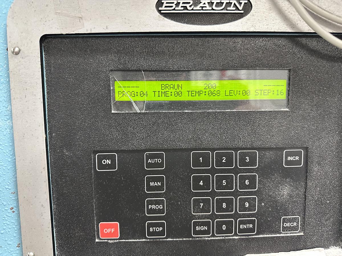 Used 2002 BRAUN 200NTSP-2