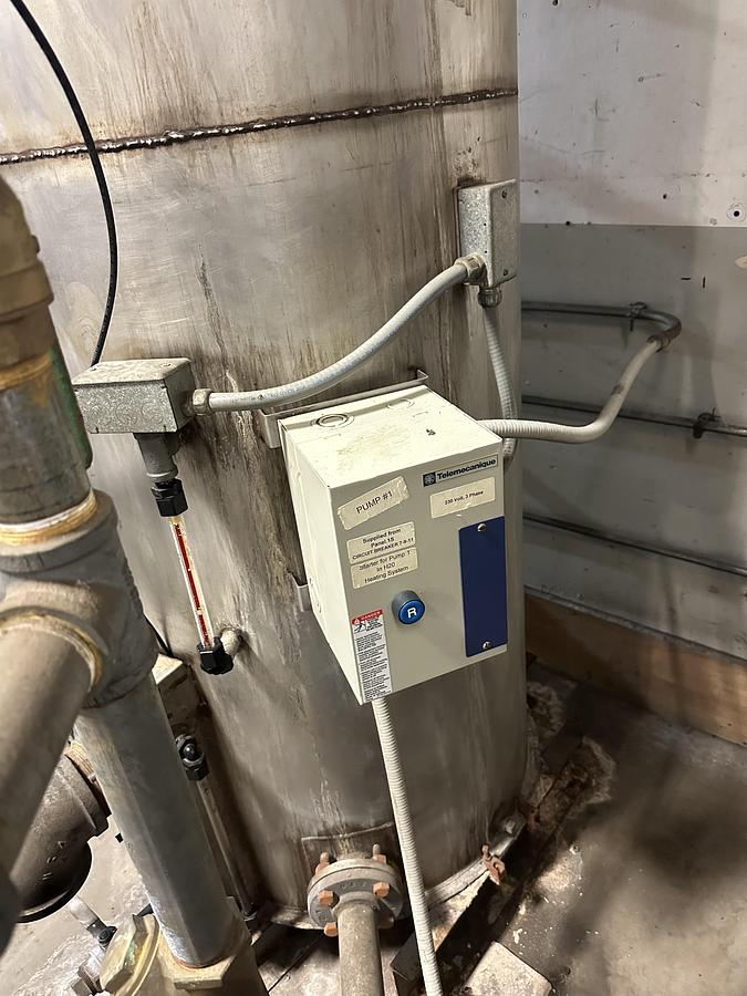 Used Ludell 2.2mmBTU Water Heater w/tank
