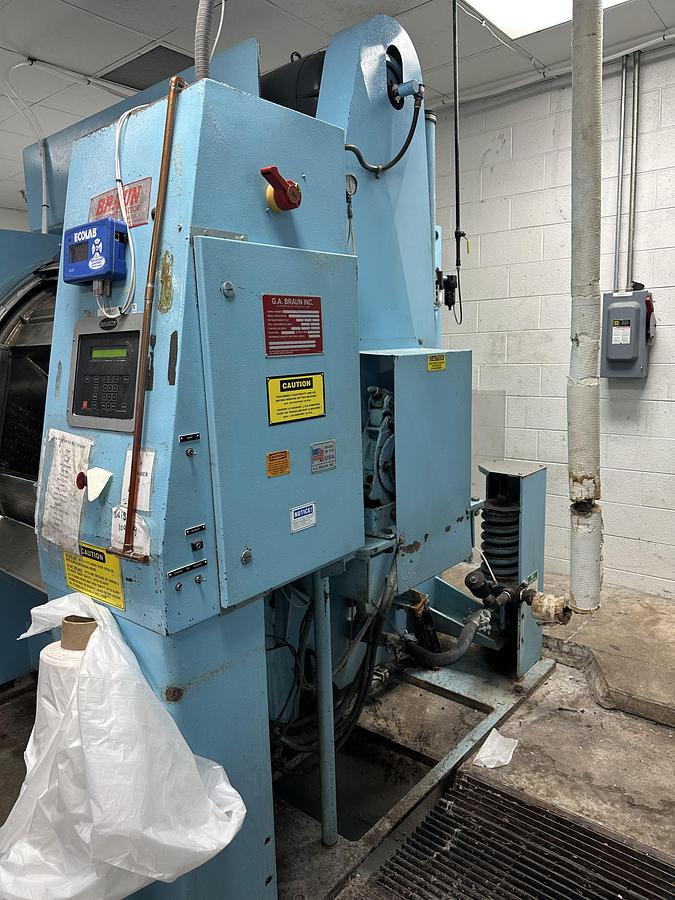 Used 2002 BRAUN 400NTDP-2