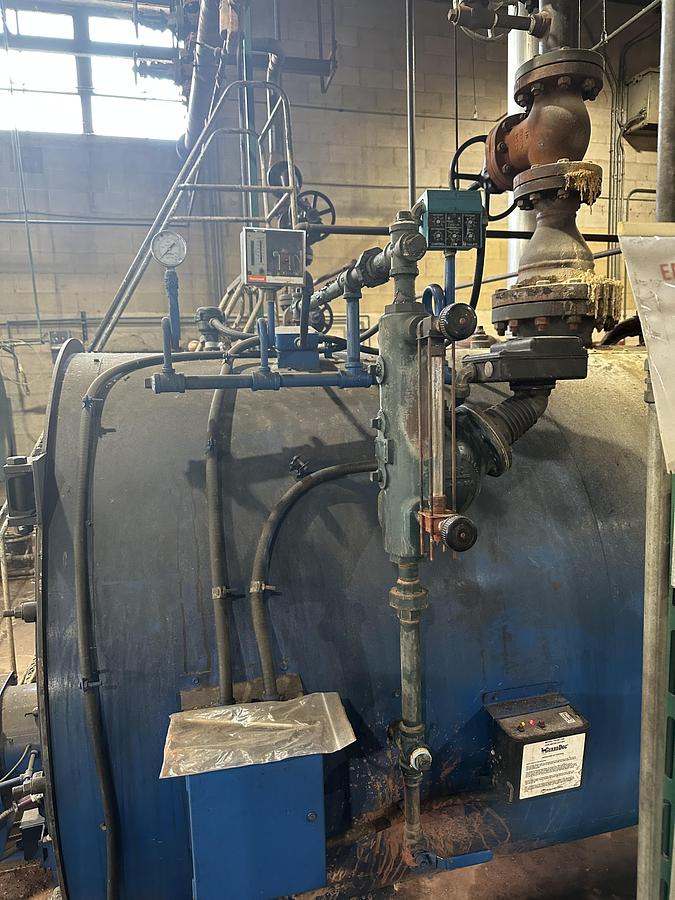 Used 2009 Hurst 100HP steam boiler
