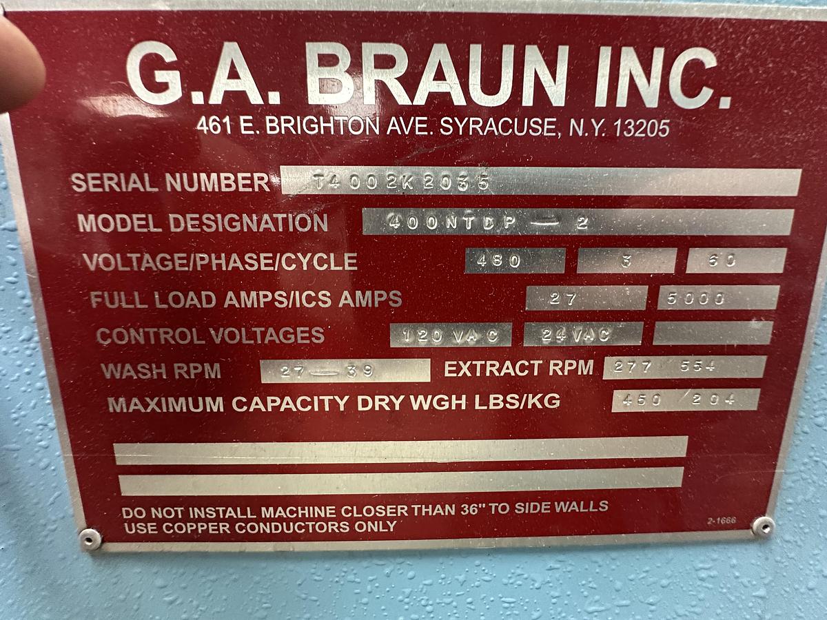 Used 2002 BRAUN 400NTDP-2