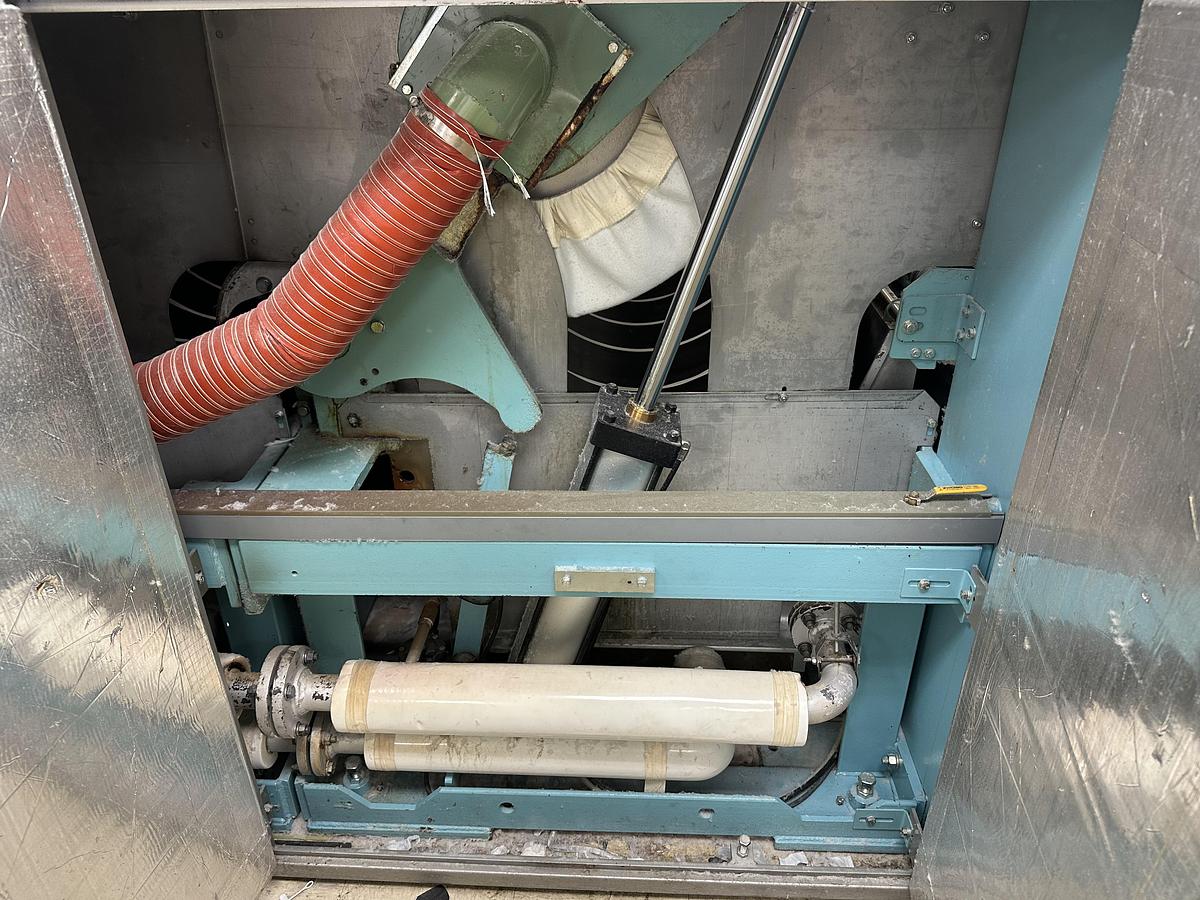 Used 2002 BRAUN 2 ROLL STEAM IRONER