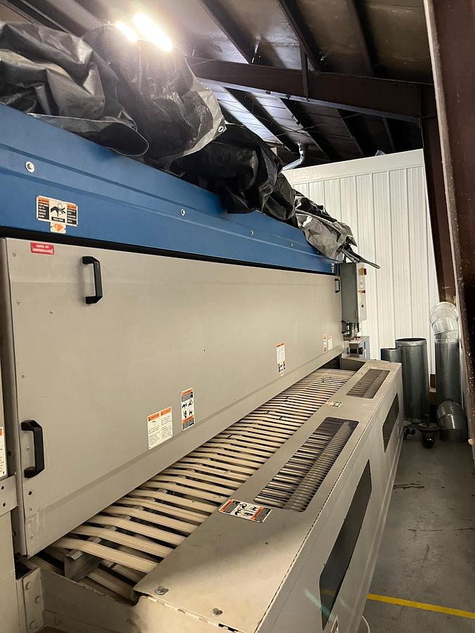 Used 2008 Chicago Dryer Tristar 32-136 PCS