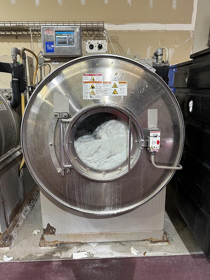 Used 2015 MILNOR 42026V6Z