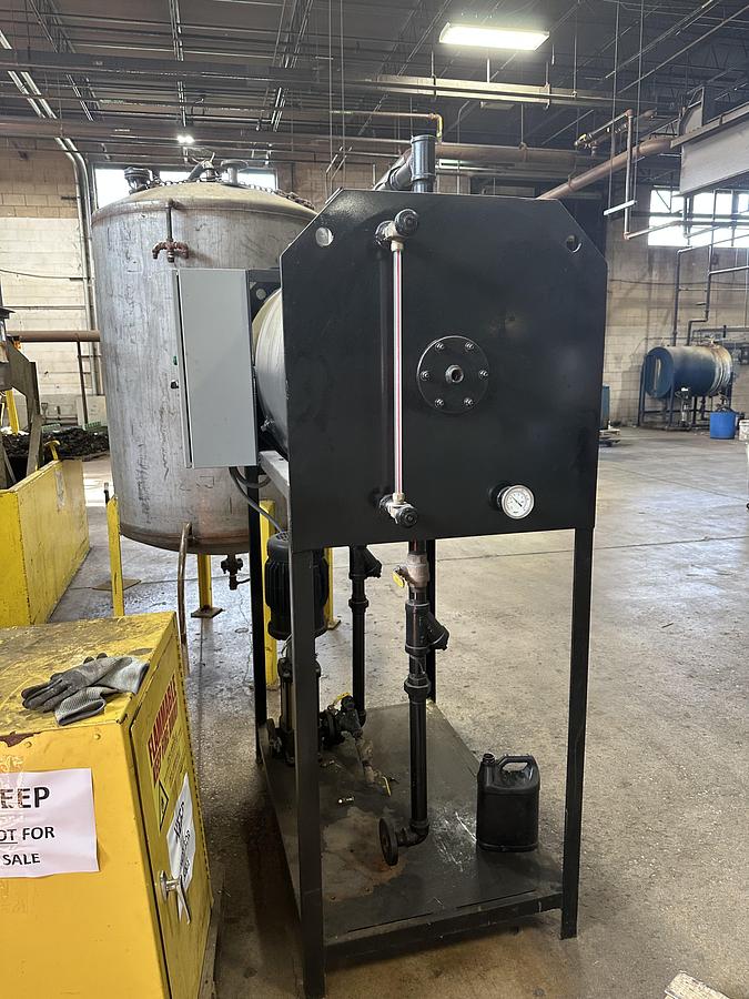 Used 2009 Hurst 100HP steam boiler