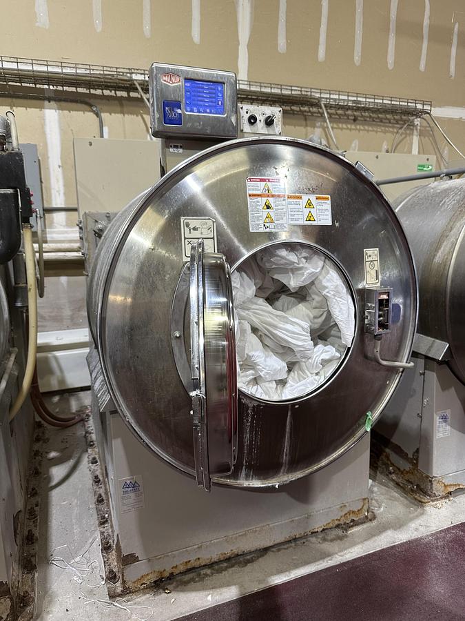 Used 2015 MILNOR 42026V6Z