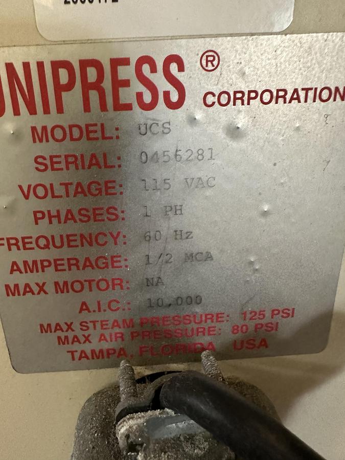 Used 2004 Unipress UCS sleever