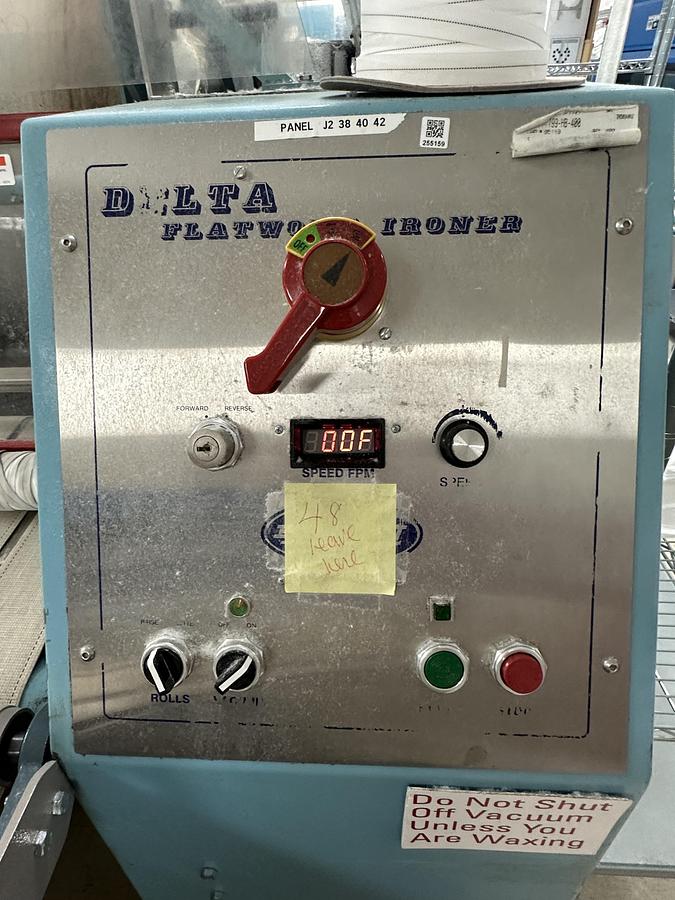 Used 2002 BRAUN 2 ROLL STEAM IRONER