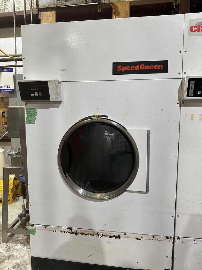 Used 2015 SPEED QUEEN  ST170 GAS DRYER