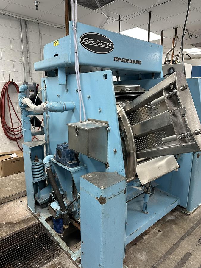 Used 2002 BRAUN 200NTSP-2