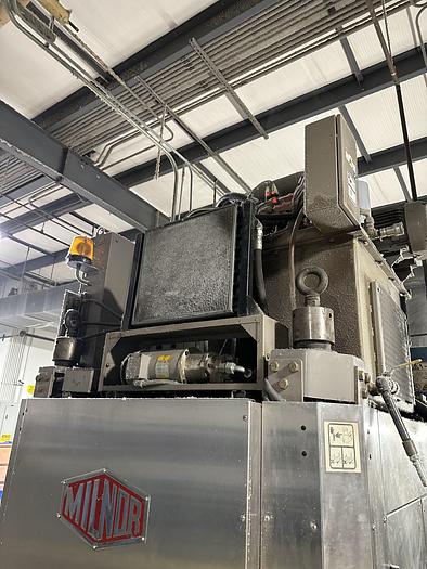 Used 2009 Milnor hydraulic extraction press