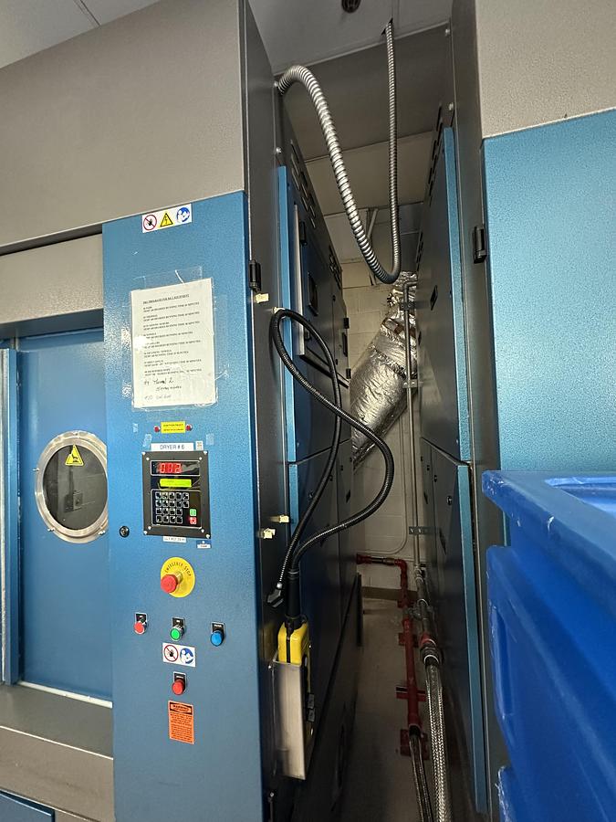 Used 2006 B&C Technologies 225lb gas dyer