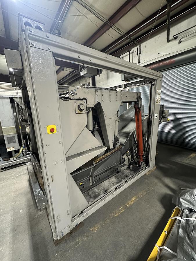 Used 1999 MILNOR 110LB EXTRACTOR