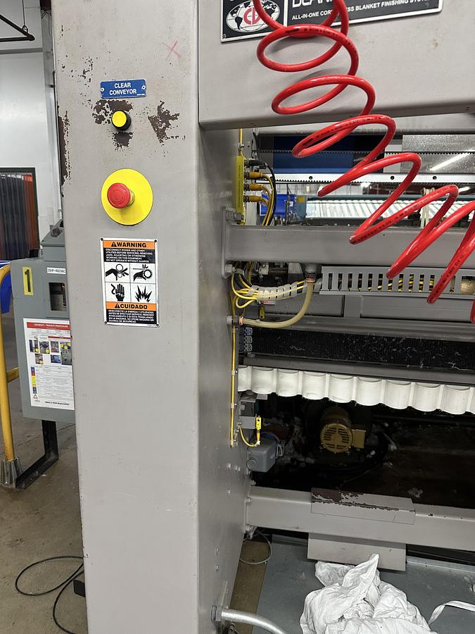 Used 2012 Chicago Dryer Blanket Blaster Edge