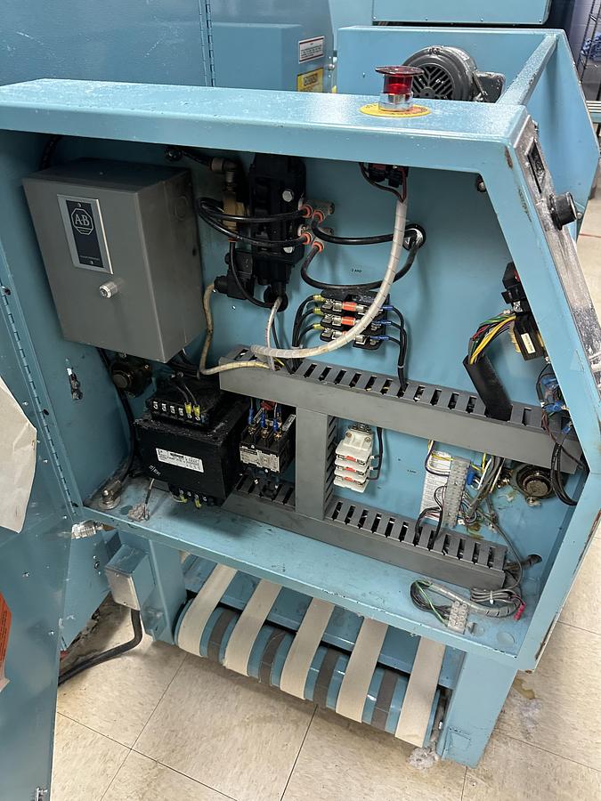 Used 2002 BRAUN 2PF3CF/A