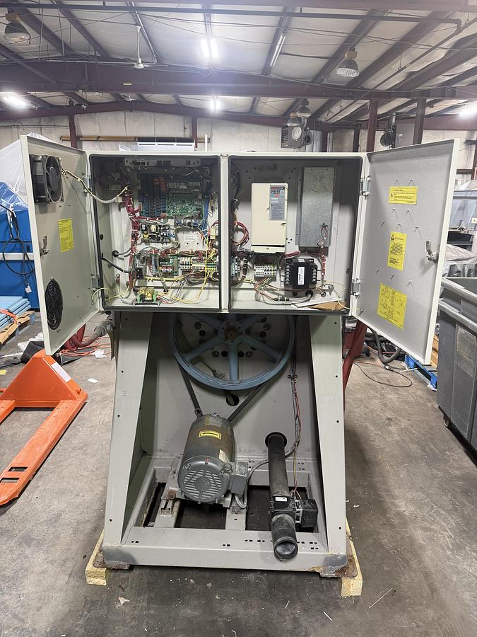Used 2015 MILNOR 42026V6Z