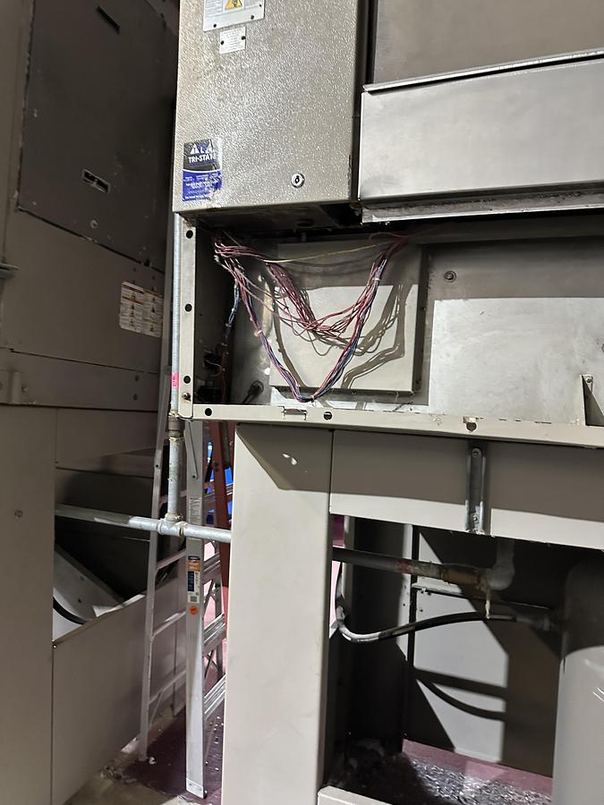 Used 2007 MILNOR 6458TG1R GAS DRYER (3 AVAILABLE)