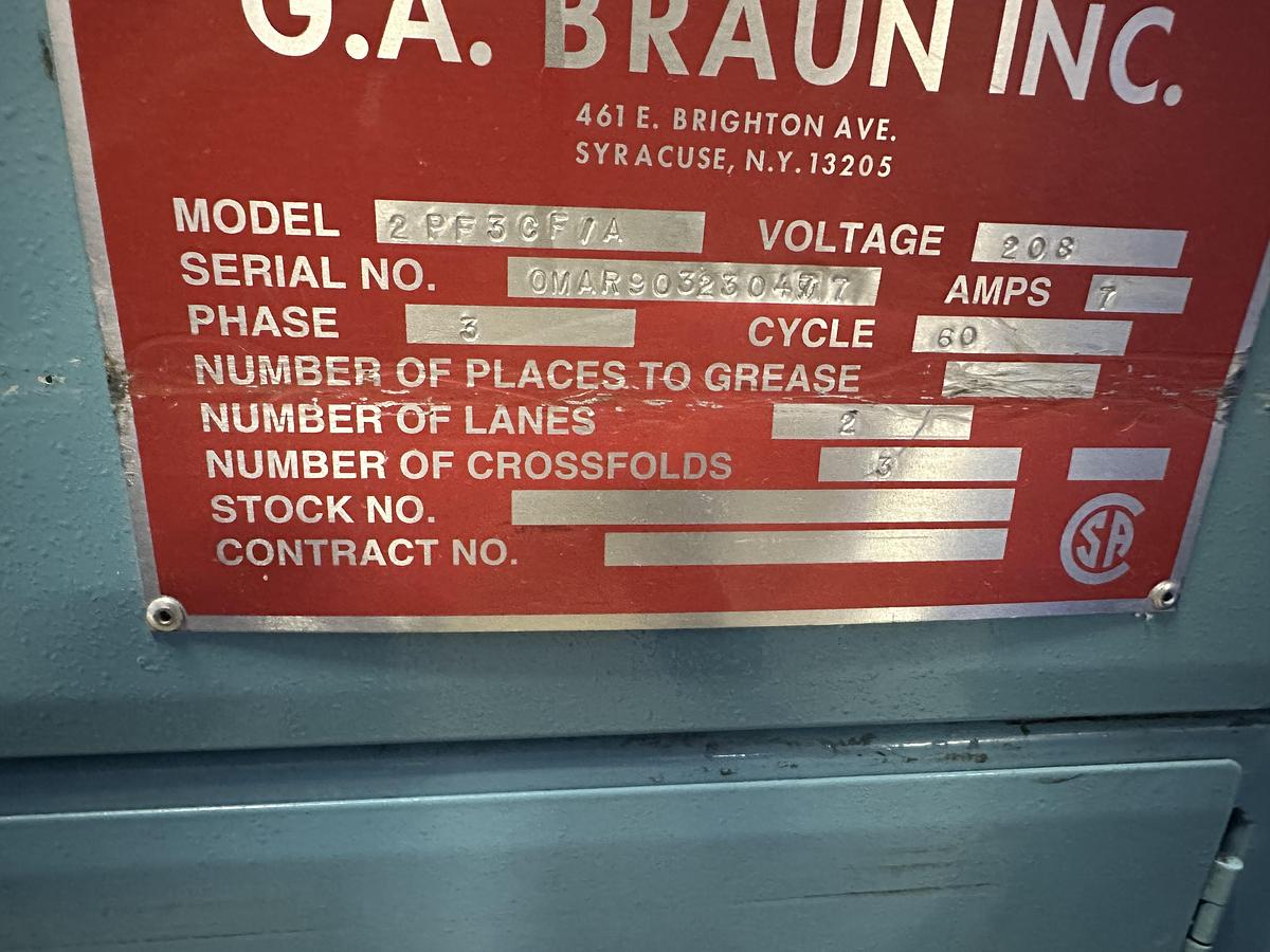 Used 2003 BRAUN 2PF3CF/A