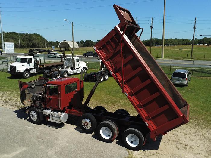 Used 2005 MACK CV713
