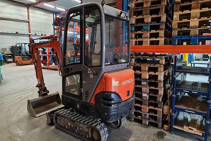 Used HITACHI ZX 18 CLR