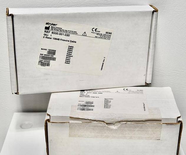 Used Stryker IDEAL EYES HD Flexible Control Unit 268-000-100, Console, with iSwitch Foot Control Unit, Foot Pedal, Battery Pack and Accessroies