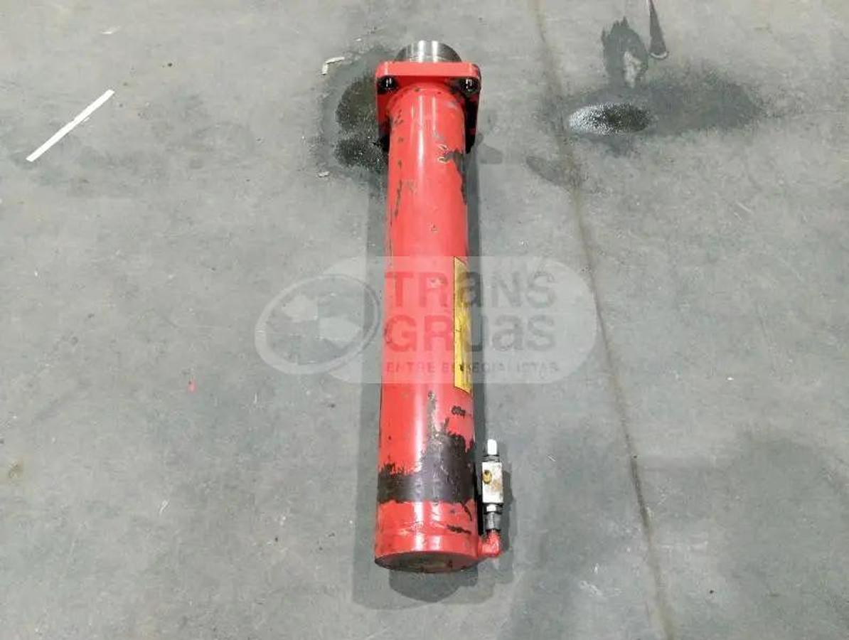 Usado Grúa F310AXP.28 solo para recambios