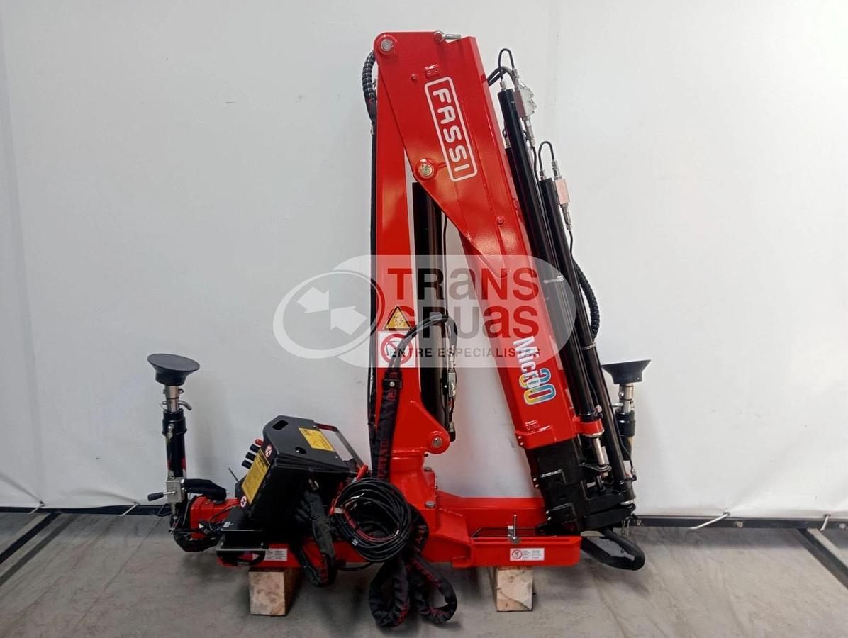 Grúa monobrazo Fassi M30A