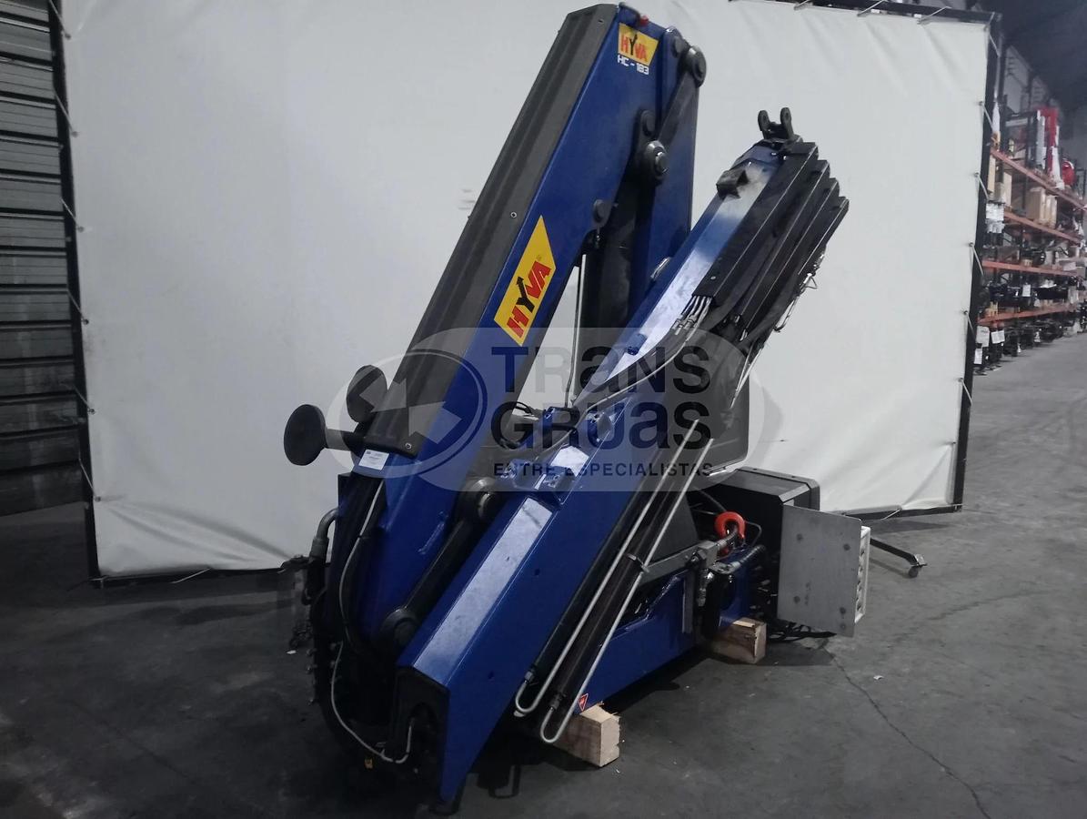 Usado grúa hydráulica HYVA HC 183X E3