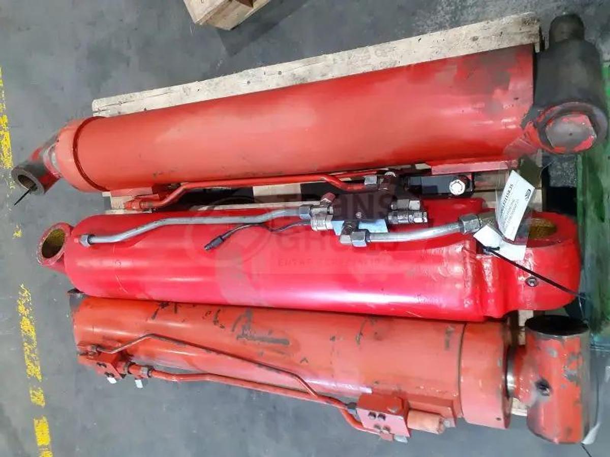 Usado RECAMBIOS GRÚA FASSI F360BXP.25