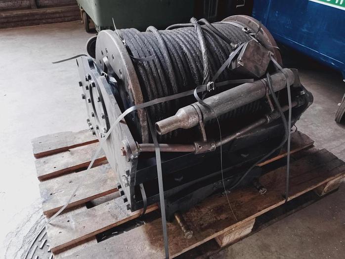 Usado Cabrestante de elevación BREVINI V40/L (VR910)
