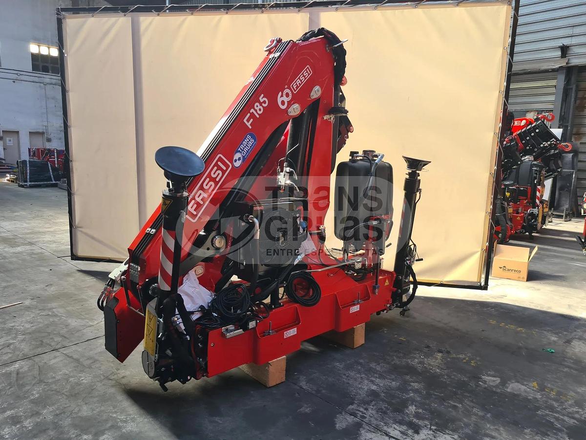 Grúa hidráulica articulada Fassi F185A.1.24 E-DYNAMIC 17,23 tm en venta